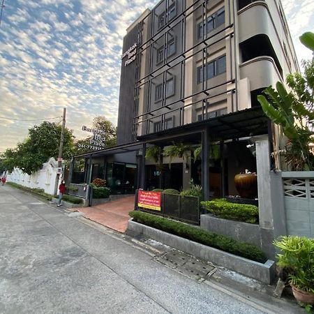Bangkok Bed Place Ngoại thất bức ảnh