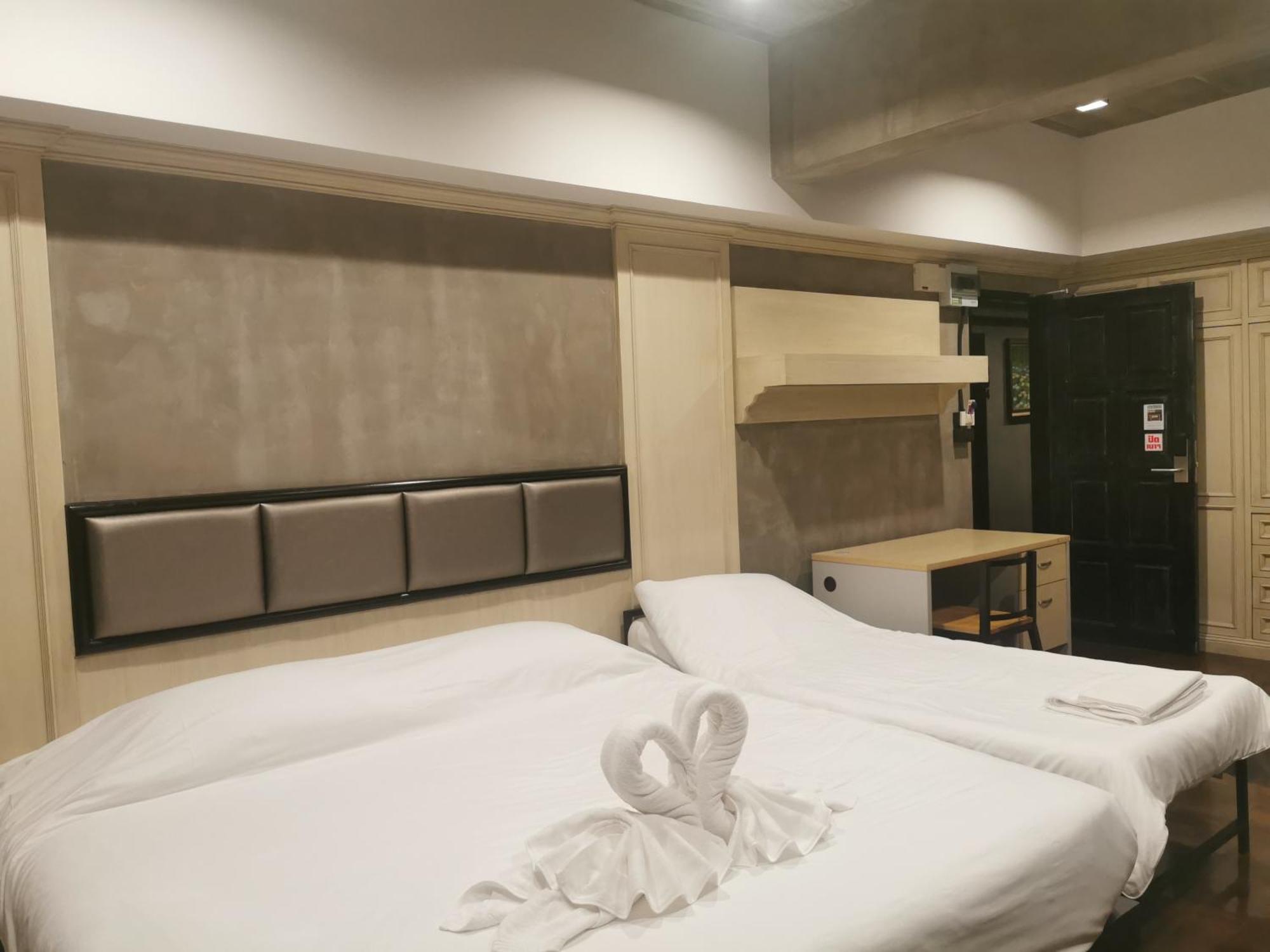 Bangkok Bed Place Ngoại thất bức ảnh