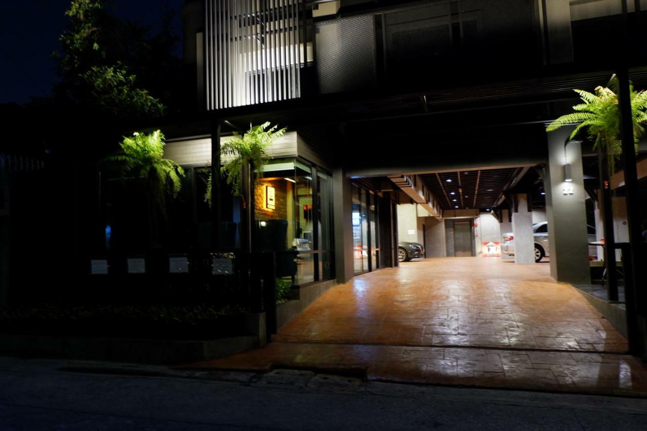 Bangkok Bed Place Ngoại thất bức ảnh